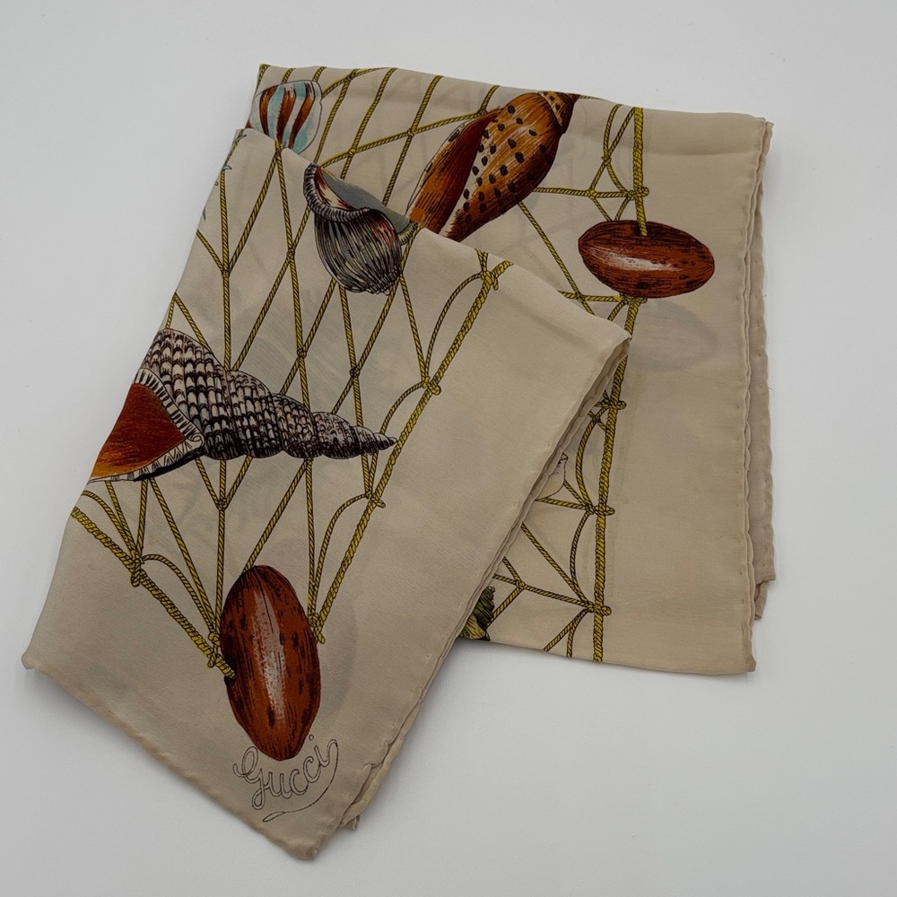 Vintage Gucci Silk Scarf Shell Print Conchiglie Marine 34” Hand Rolled Italy